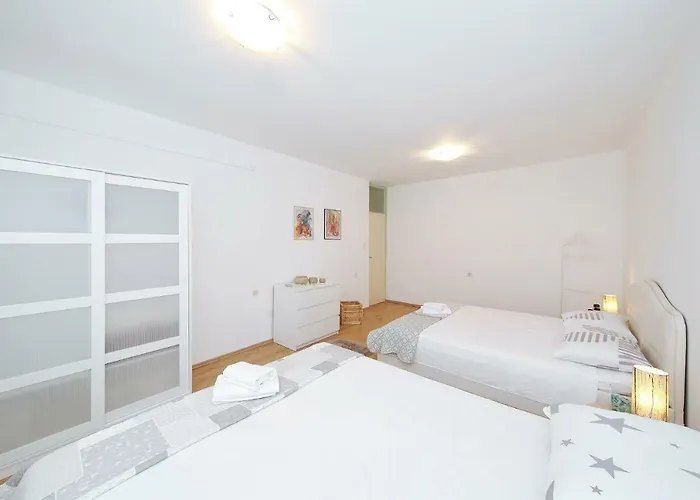Apartman Zara