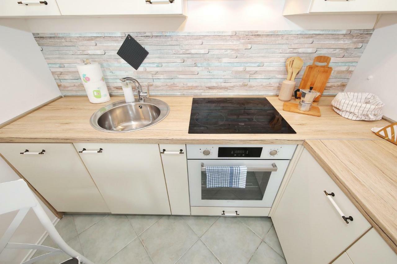 Apartman Apartment *